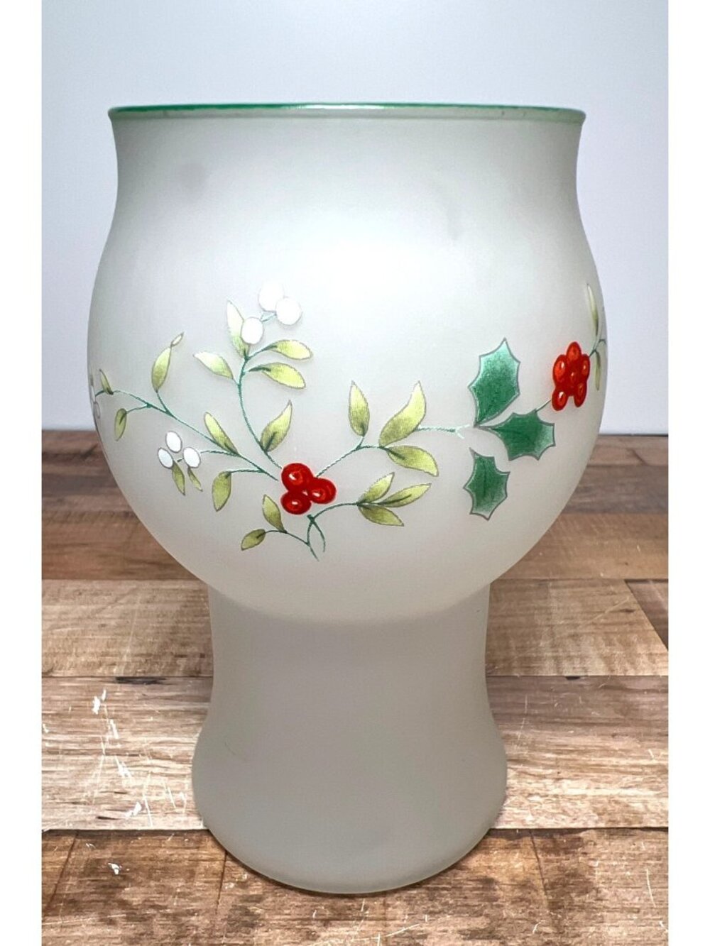 Floating Candle Holder Pfaltzgraff Winterberry Frosted Glass Holly Berry Green